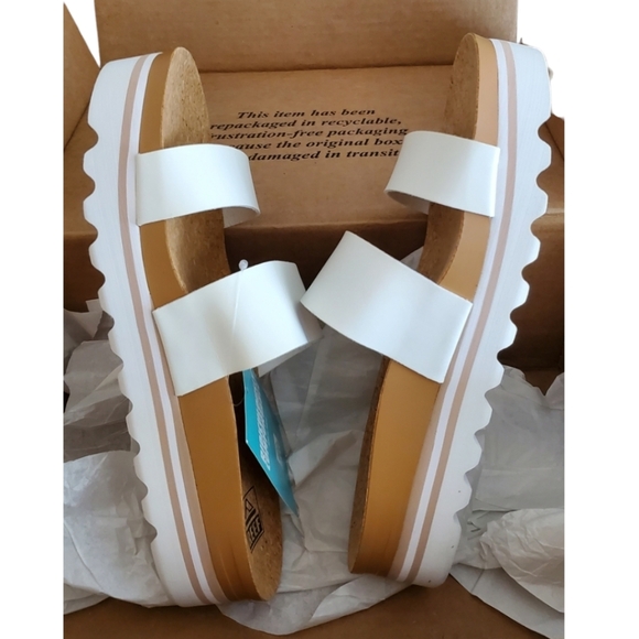 NWT IOB Reef Cushion Vista Hi White Slide Cork Sandals Womens 10 Vegan - Picture 5 of 8